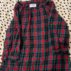 Girls Old Navy holiday plaid top, size L.